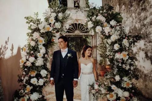 Mr and Mrs Smith Wedding